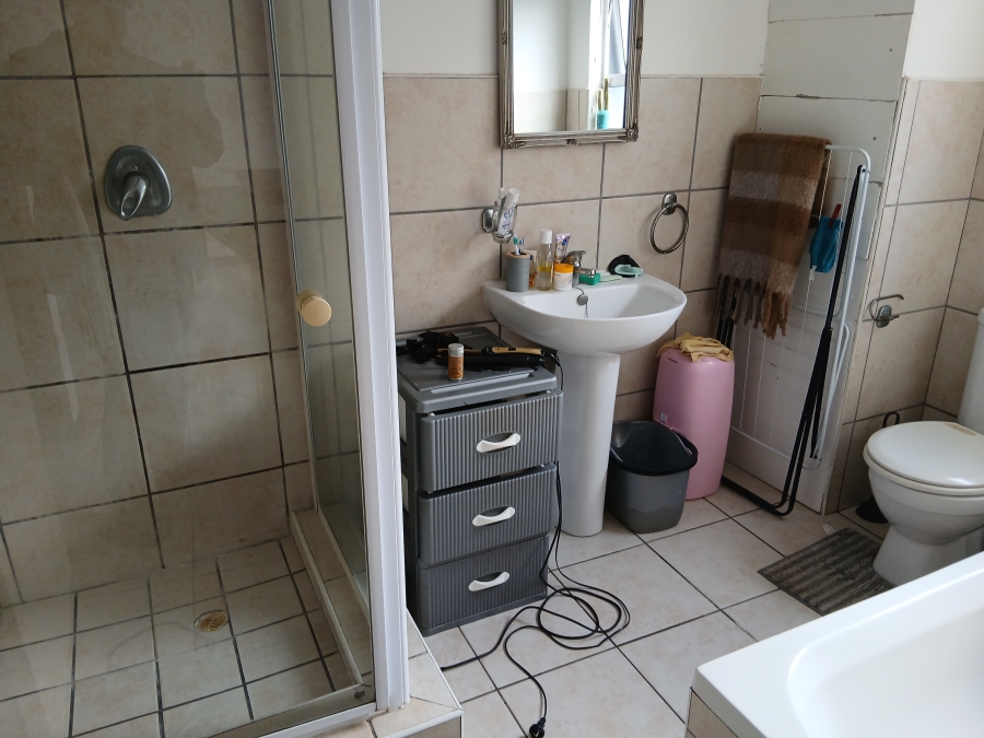 1 Bedroom Property for Sale in C Place Eastern Cape